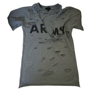 Ontwelfth women’s short size small